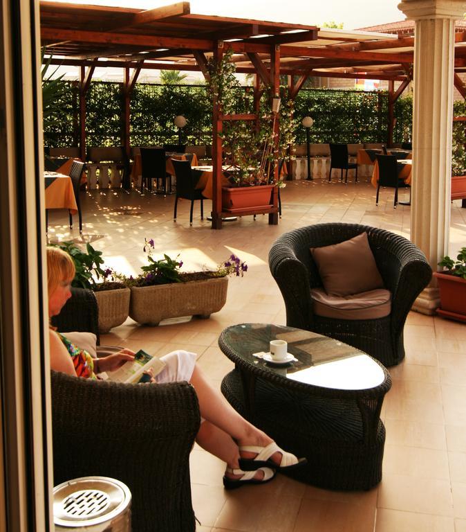 Hotel Royal Bosa Ngoại thất bức ảnh